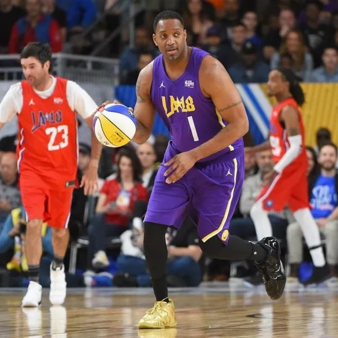 疑管理层的 疑管理层的