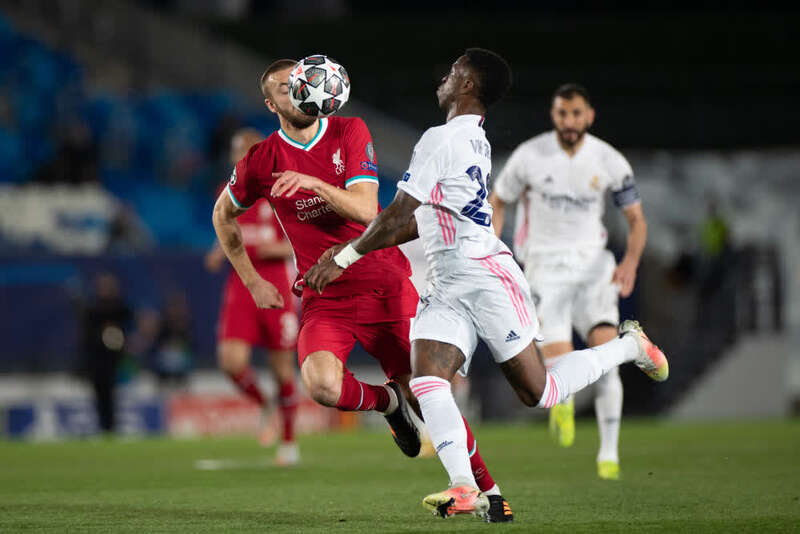 阿斯顿马丁 阿斯顿马丁